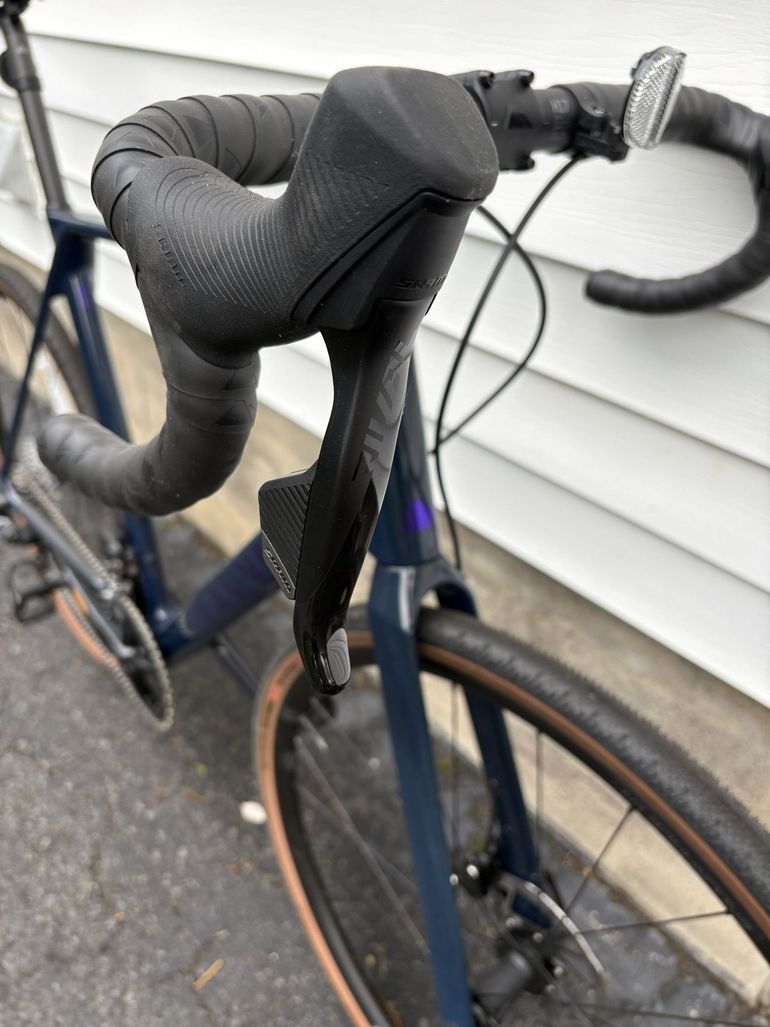Used Canyon Endurace CF 7 AXS 2024 2024 Road & Gravel, Blue — image 8 of 18