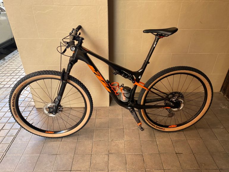 Used KTM Scarp Prime 2020 2020 Mountainbike, Black, 29 — image 1 of 18
