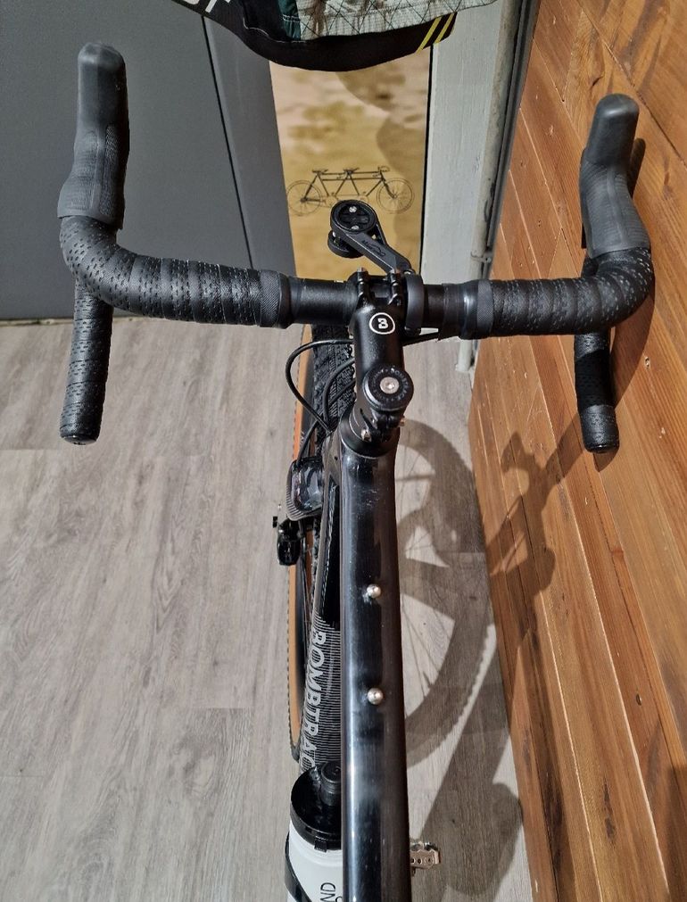 Bombtrack HOOK EXT C 2023 2023 Road & Gravel d'occasion — image 9 sur 11