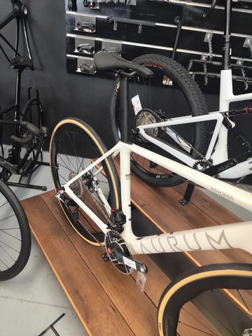Used Aurum Magma V2 2025 Road & Gravel, White — image 7 of 7
