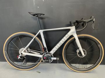 Used Aurum Magma V2 2025 Road & Gravel, White — image 1 of 7
