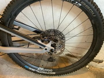 Used Canyon Neuron CF 9 2021 2021 Mountainbike, Light Gray — image 9 of 9