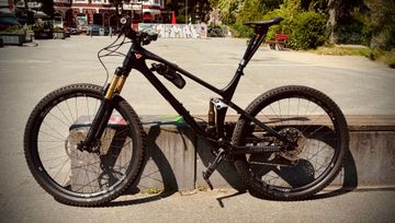 Used YT Industries IZZO Launch Edition 2020 2020 Mountainbike, Black, 29 — image 2 of 11