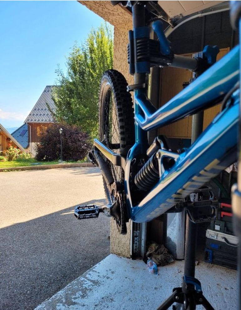 Used Bergamont Straitline 7 2020 2020 Mountainbike, Blue, 27.5 — image 3 of 5