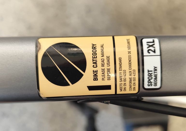 Used Canyon Endurace Cf 7 Sl 2016 Road & Gravel, Light Gray — image 4 of 4