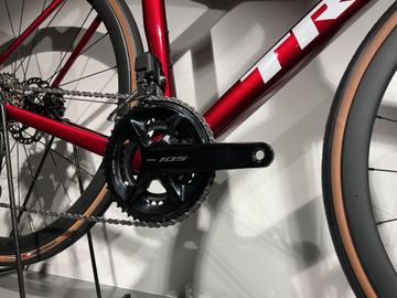 Brugt Trek Madone SL 6 2025 Road & Gravel — billede 4 af 4
