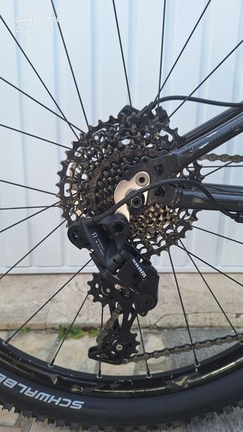Used Trek Superfly SRAM NX 2017 Mountainbike, Black — image 8 of 18