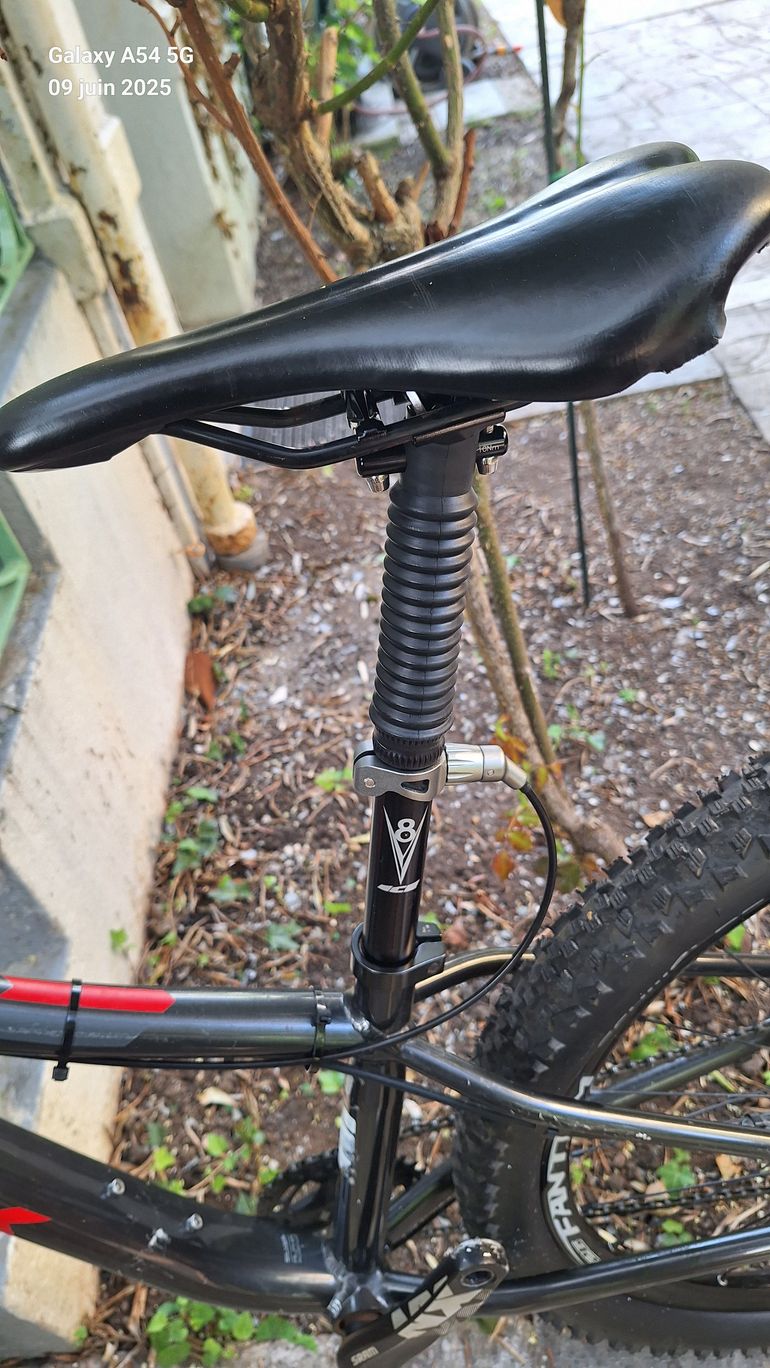 Used Trek Superfly SRAM NX 2017 Mountainbike, Black — image 9 of 18