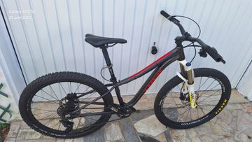 Used Trek Superfly SRAM NX 2017 Mountainbike, Black — image 1 of 18