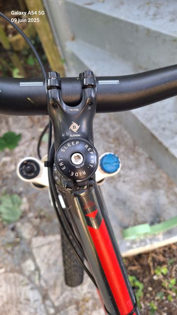 Used Trek Superfly SRAM NX 2017 Mountainbike, Black — image 16 of 18