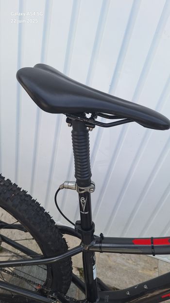 Used Trek Superfly SRAM NX 2017 Mountainbike, Black — image 7 of 18