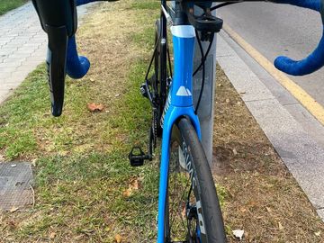 Gebrauchtes Canyon Aeroad CF SLX Disc 9.0 SL 2019 2019 Road & Gravel, Blau — Bild 5 von 6
