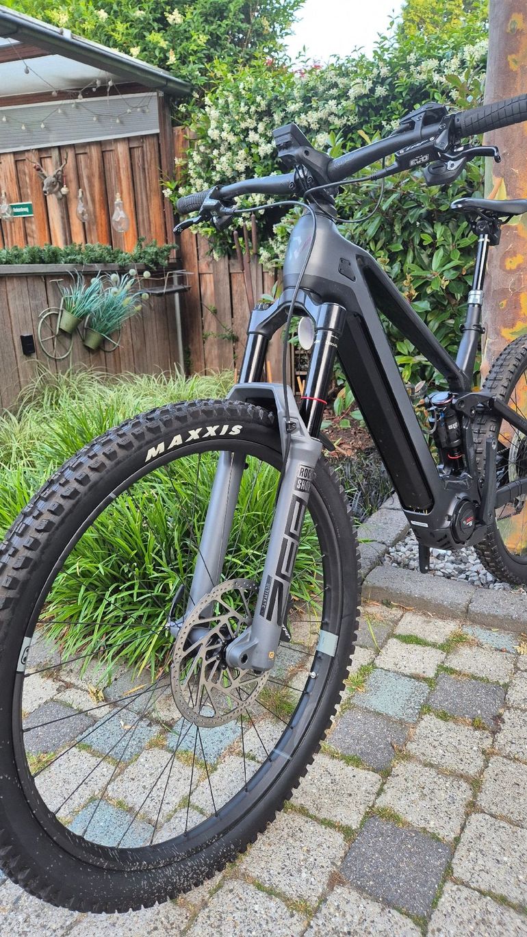 Used Conway Xyron S 9.9 MX Carbon 2022 2022 Mountainbike, Light Gray, 29, 27.5 — image 5 of 7
