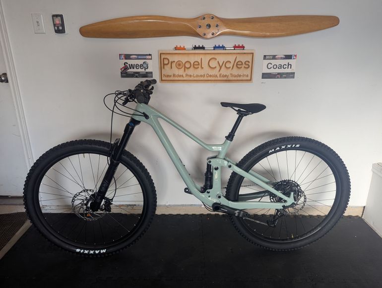 Used Scott Contessa Genius 910 2023 2023 Mountainbike, White, 29 — image 2 of 15