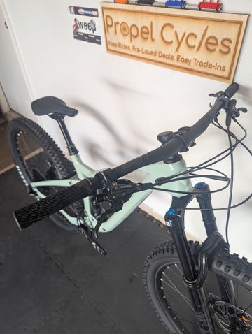 Used Scott Contessa Genius 910 2023 2023 Mountainbike, White, 29 — image 5 of 15