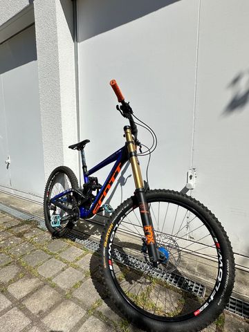 Gebrauchtes Scott Gambler Shimano Saint 2019 Mountainbike, Violett — Bild 14 von 15