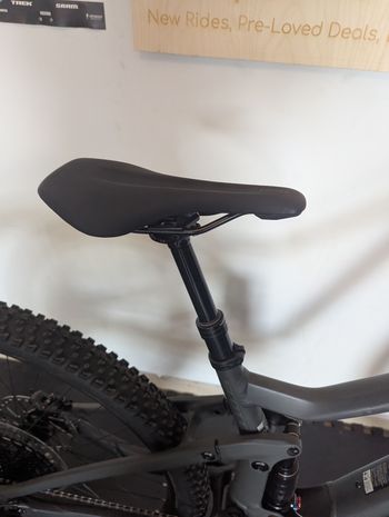 Used Scott Genius 950 2022 2022 Mountainbike, Light Gray, 29 — image 9 of 10