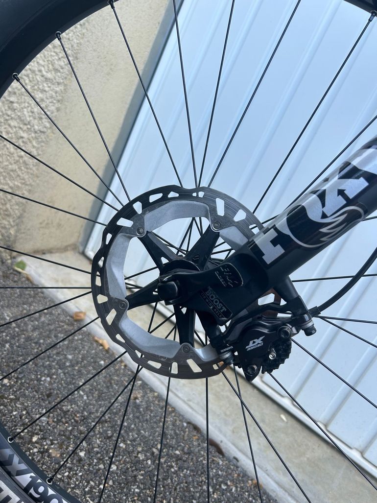 Used Orbea Oiz Shimano Deore XT 2023 Mountainbike, Black — image 6 of 11