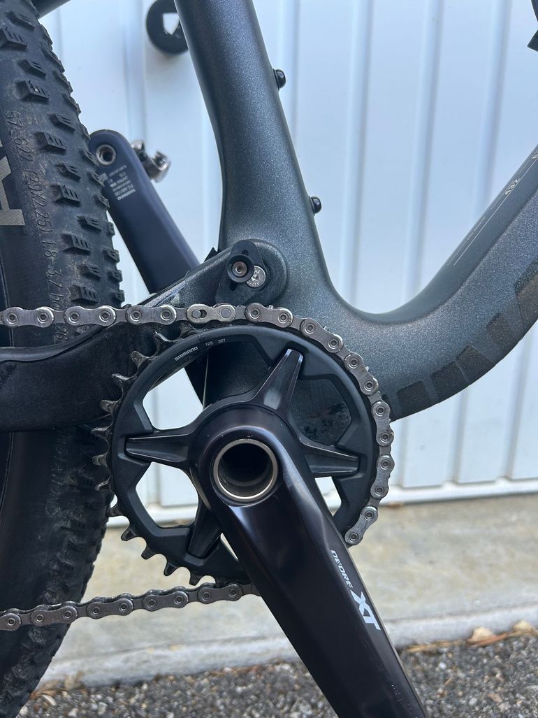 Used Orbea Oiz Shimano Deore XT 2023 Mountainbike, Black — image 5 of 11