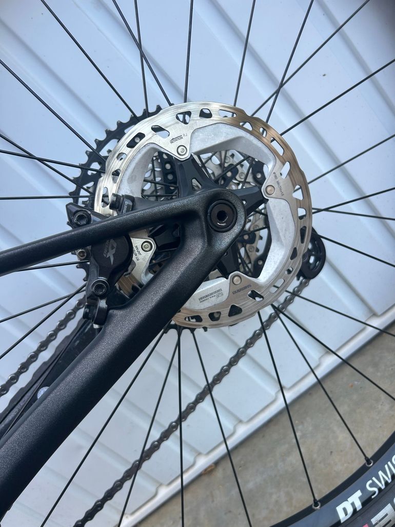 Used Orbea Oiz Shimano Deore XT 2023 Mountainbike, Black — image 7 of 11