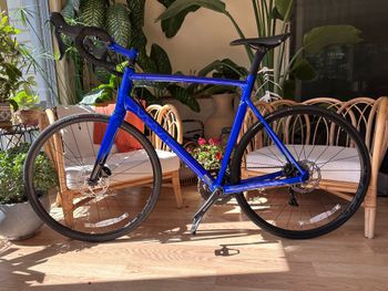 Used Vaast R/1 700C 105 2024 2024 Road & Gravel, Blue — image 2 of 5