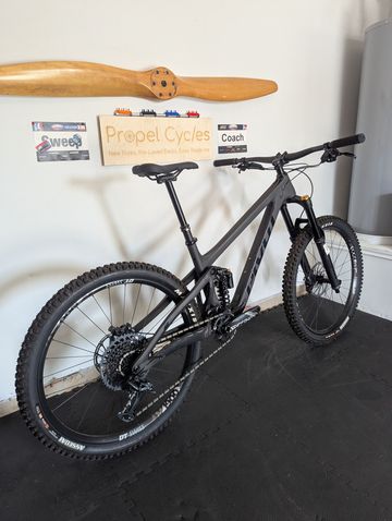 Used Pivot Mach 6 SRAM GX Eagle 2022 Mountainbike, Black — image 11 of 11