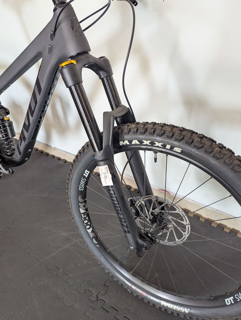 Used Pivot Mach 6 SRAM GX Eagle 2022 Mountainbike, Black — image 4 of 11
