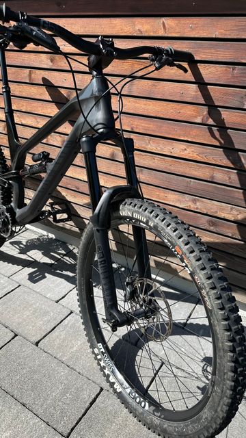Used Canyon Torque CF 7.0 2019 2019 Mountainbike, Black, 27.5 — image 6 of 8