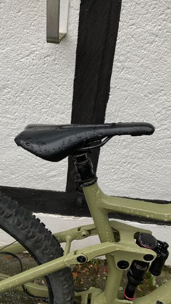 Used Rose Root Miller 1 2024 2024 Mountainbike, Green, 29 — image 7 of 10