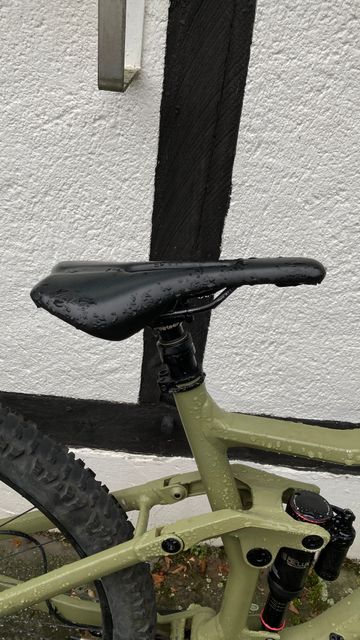 Used Rose Root Miller 1 2024 2024 Mountainbike, Green, 29 — image 7 of 10