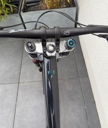 Used YT Industries Tues CORE 2 27 2023 2023 Mountainbike, Black, 27.5 — image 6 of 7
