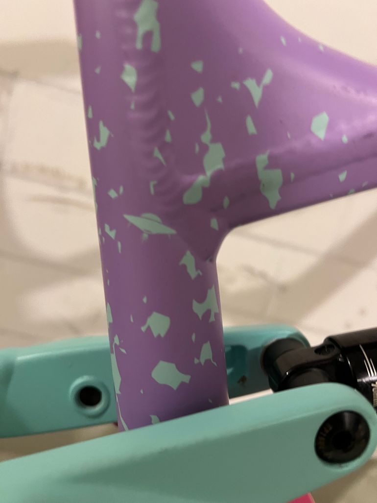 Canyon Torque 27.5 AL 5 2022 2022 Mountainbike usato, Viola — immagine 9 di 10