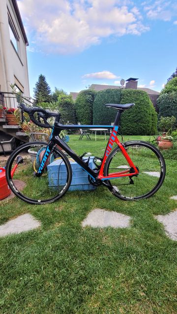 Used Giant Probel Advanced 2 2015 2015 Road & Gravel, Black — image 1 of 11