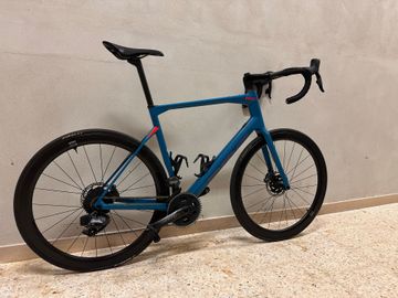 Used BMC Roadmachine 01 THREE 2020 2020 Road & Gravel, Blue — image 1 of 6