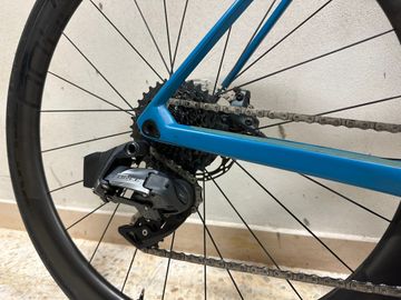 Used BMC Roadmachine 01 THREE 2020 2020 Road & Gravel, Blue — image 3 of 6