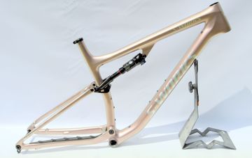 Used Specialized S-Works Epic EVO 2023 Frameset 2023 Mountainbike, White, 29 — image 1 of 13
