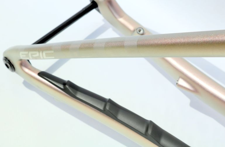 Used Specialized S-Works Epic EVO 2023 Frameset 2023 Mountainbike, White, 29 — image 7 of 13
