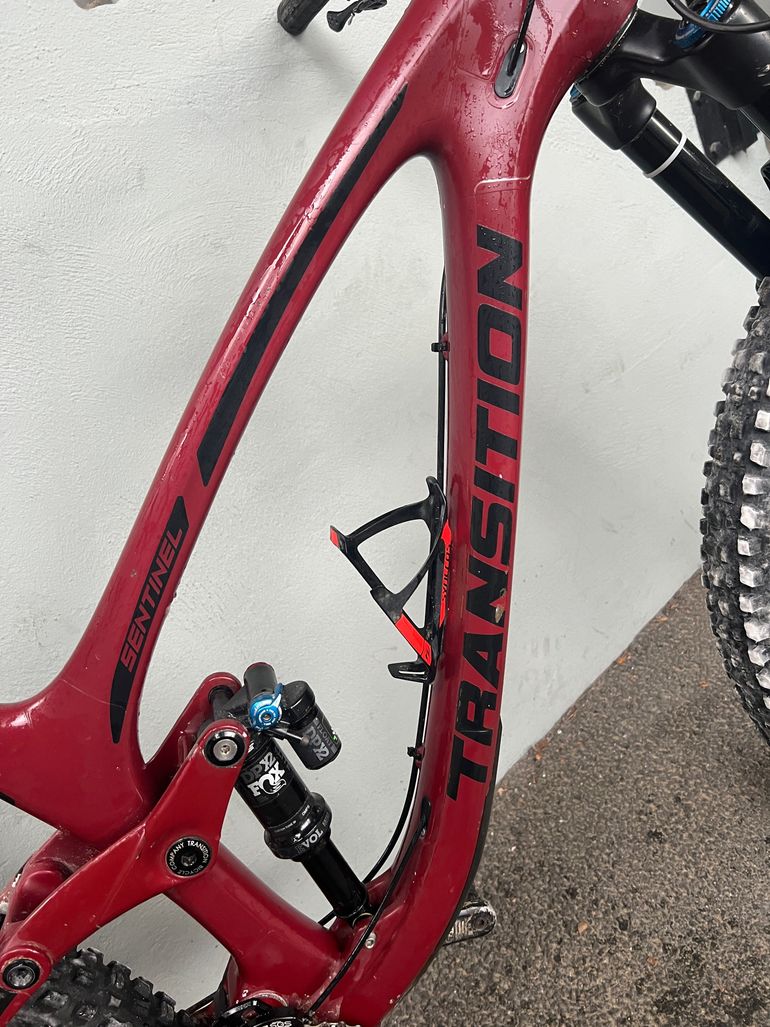 Used Transition Sentinel Carbon Complete GX 2020 2020 Mountainbike, Red, 29 — image 5 of 9