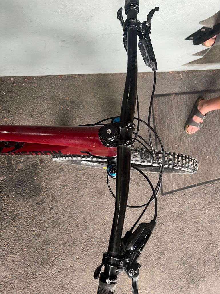 Used Transition Sentinel Carbon Complete GX 2020 2020 Mountainbike, Red, 29 — image 9 of 9