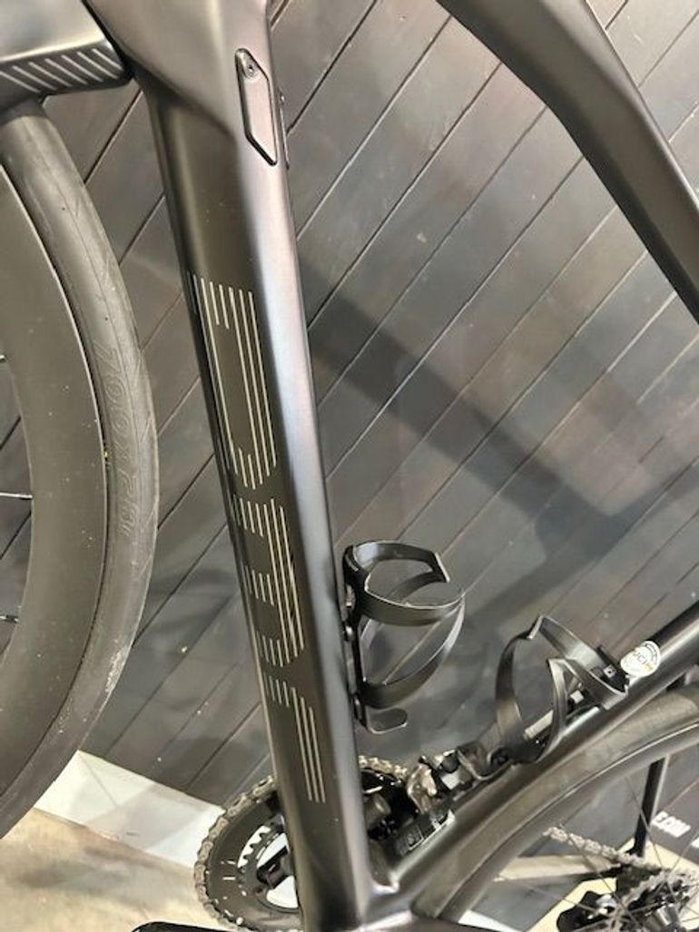Used BMC Roadmachine 01 2023 Road & Gravel, Black — image 10 of 14