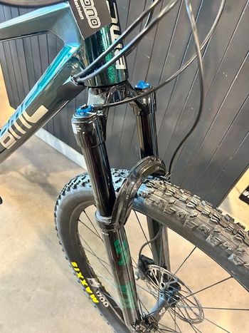 Used BMC Fourstroke 01 LT | ONE 2022 2022 Mountainbike, Green, 29 — image 10 of 12