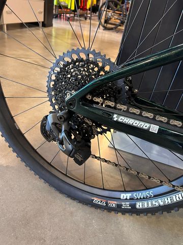 Used BMC Fourstroke 01 LT | ONE 2022 2022 Mountainbike, Green, 29 — image 16 of 16