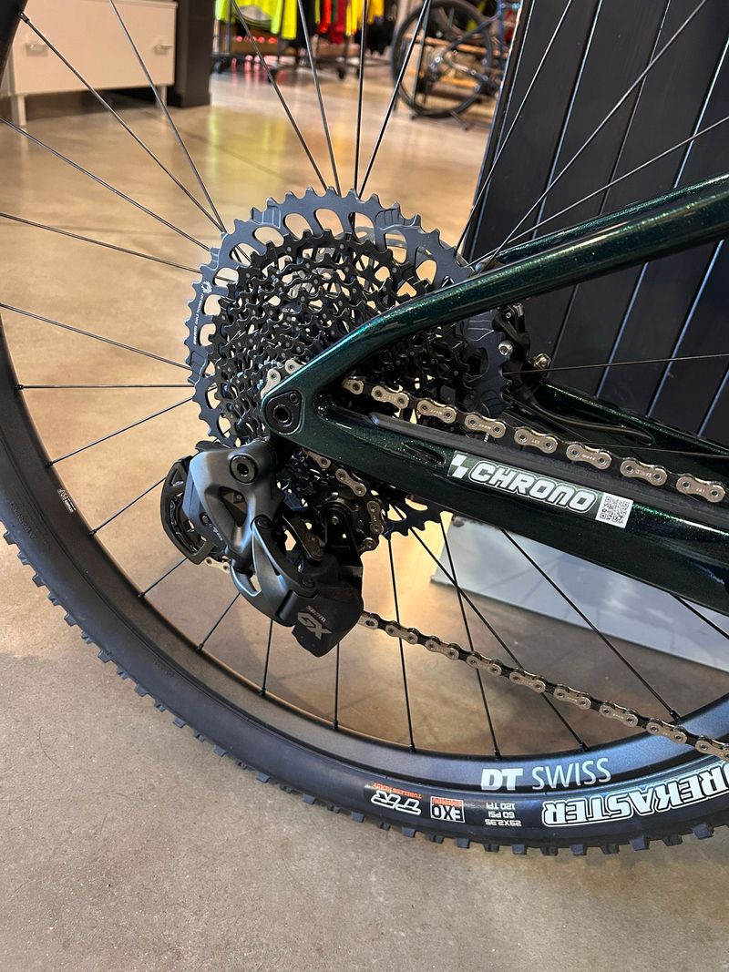 Used BMC Fourstroke 01 LT | ONE 2022 2022 Mountainbike, Green, 29 — image 16 of 16