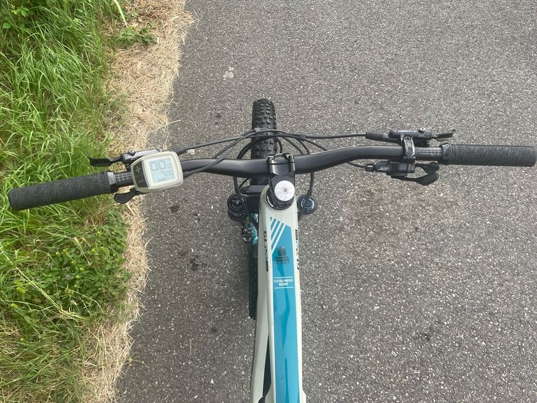 Tweedehands Lapierre Overvolt GLP 2 Elite 2022 2022 Mountainbike — afbeelding 6 van 7