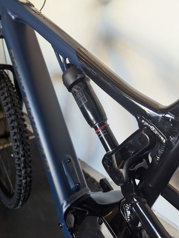 Used Rocky Mountain Instinct Powerplay Alloy 30 2022 2022 Mountainbike, Black, 29 — image 8 of 10