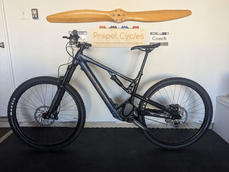 Used Rocky Mountain Instinct Powerplay Alloy 30 2022 2022 Mountainbike, Black, 29 — image 2 of 10
