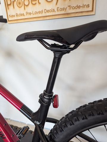 Used Rocky Mountain Growler 20 2022 2022 Mountainbike, Red, 29 — image 8 of 9