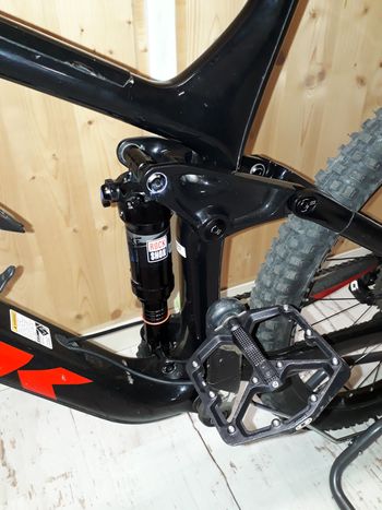 Used Trek Remedy 9.9 Race Shop Limited 2017 2017 Mountainbike, Black, 27.5 (650B) — image 5 of 9