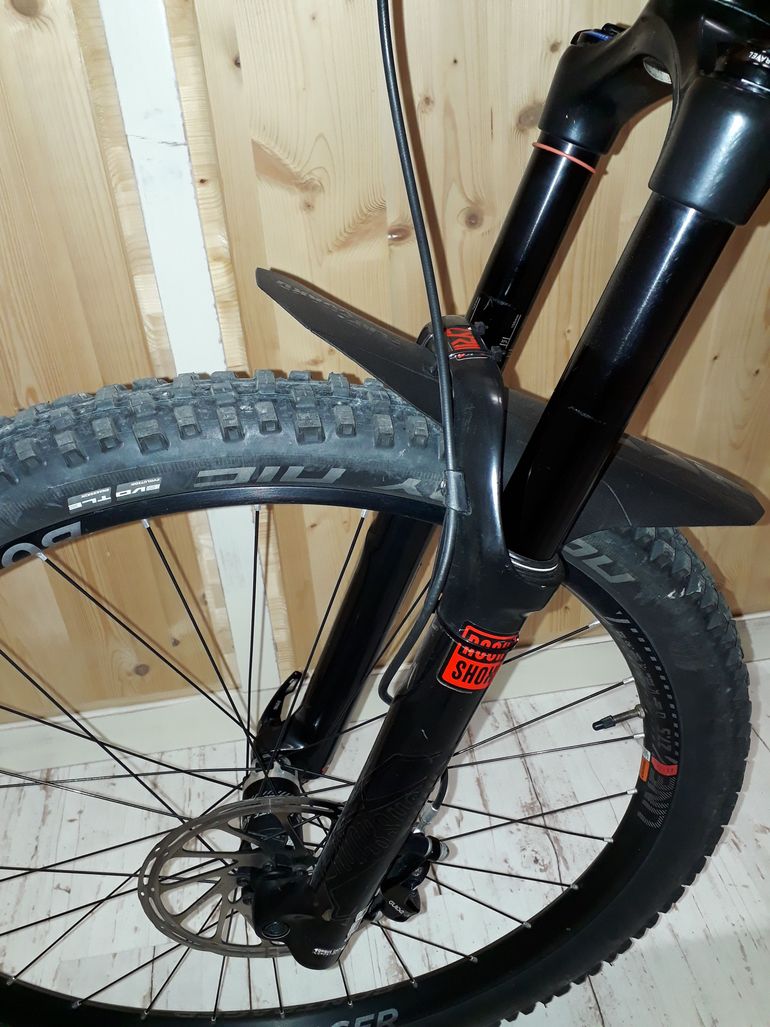 Used Trek Remedy 9.9 Race Shop Limited 2017 2017 Mountainbike, Black, 27.5 (650B) — image 7 of 9