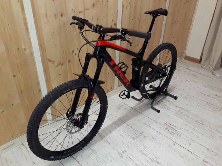 Used Trek Remedy 9.9 Race Shop Limited 2017 2017 Mountainbike, Black, 27.5 (650B) — image 3 of 9